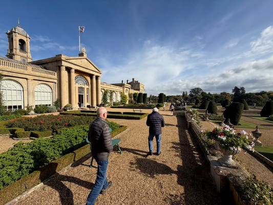 Drive Out Day – Bowood House & Gardens, October 2026: photo 11 of 31