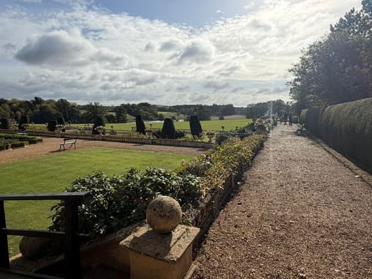 Drive Out Day – Bowood House & Gardens, October 2026: photo 12 of 31